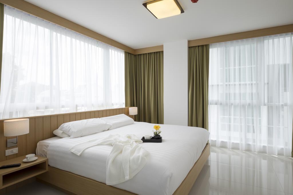 Modern Thai Suites Phuket Cameră foto