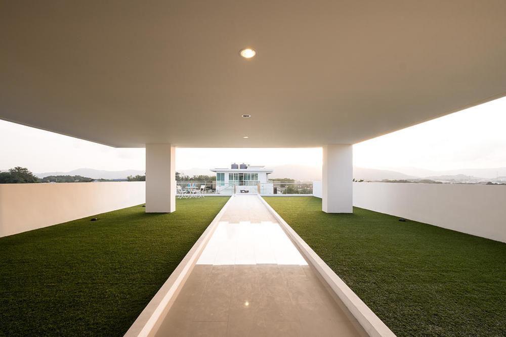 Modern Thai Suites Phuket Exterior foto